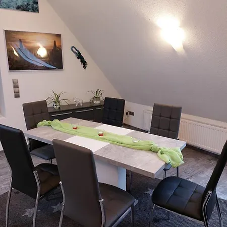 Niedermeyer Apartment Rothlein